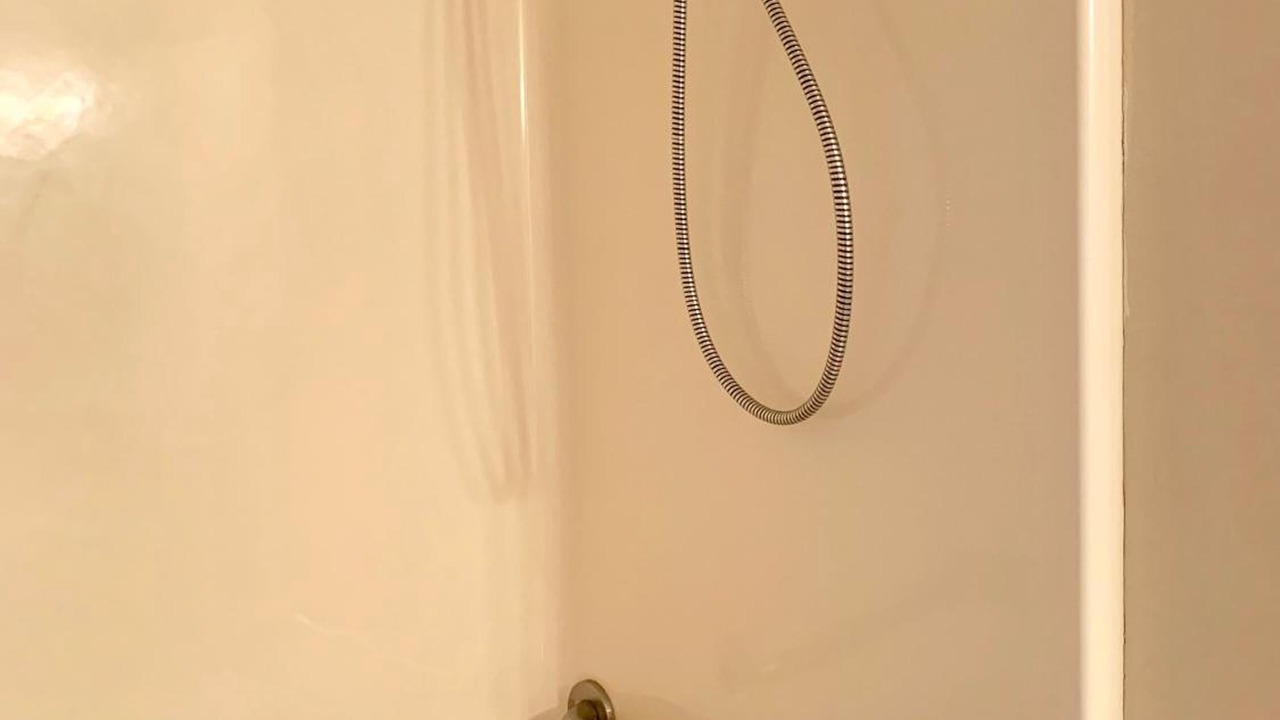 Photo of Bathroom in Kingsland