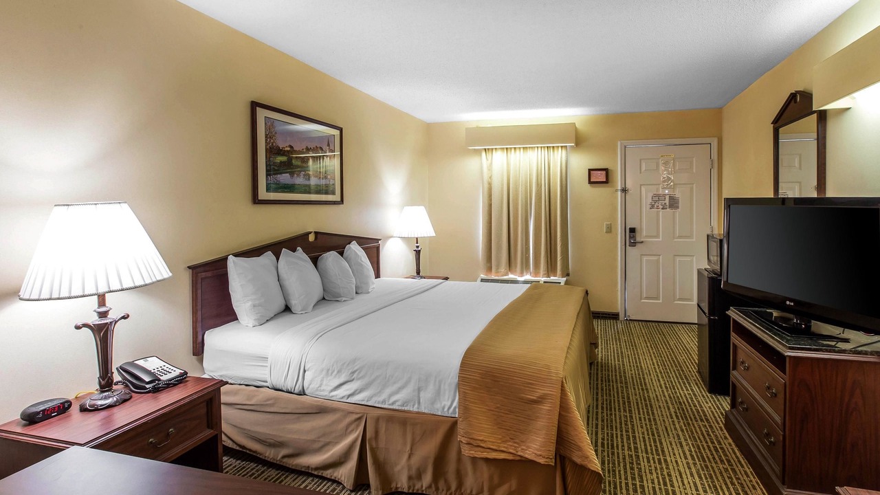Photo of Bedroom in Jesup
