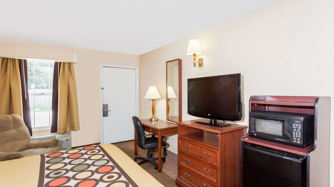 Photo of Livingroom in Statesboro