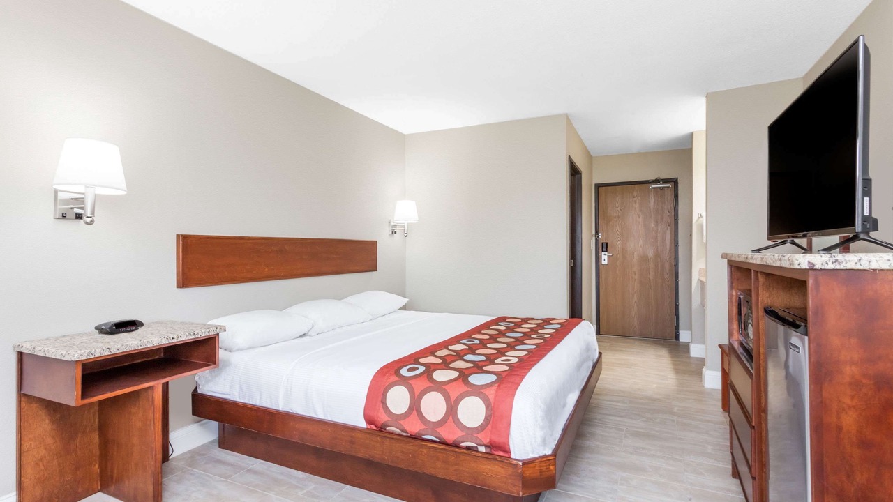 Photo of Bedroom in Owensboro