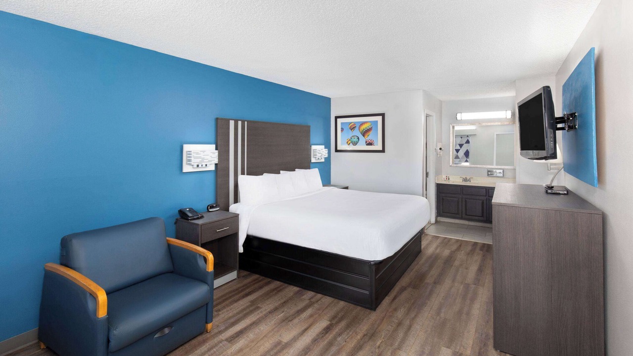 Photo of Bedroom in Selma
