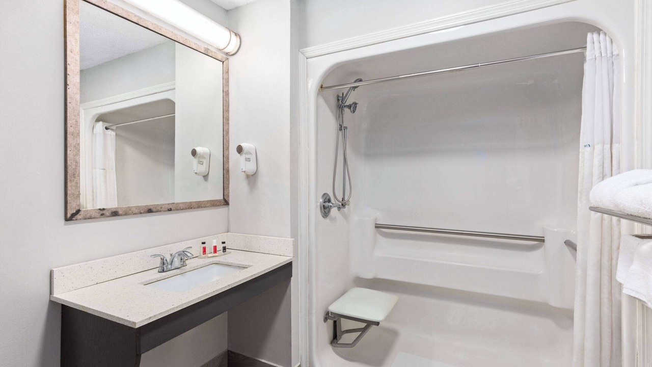 Photo of Bathroom in Selma