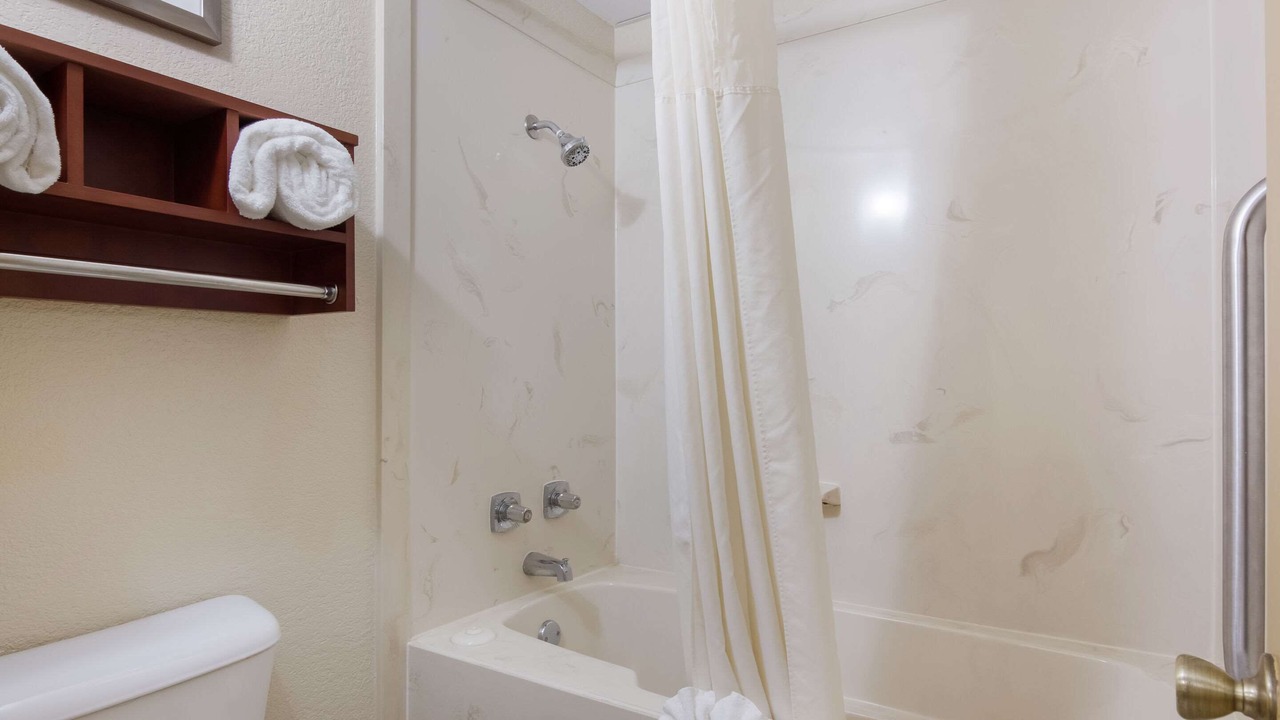 Photo of Bathroom in Magnolia