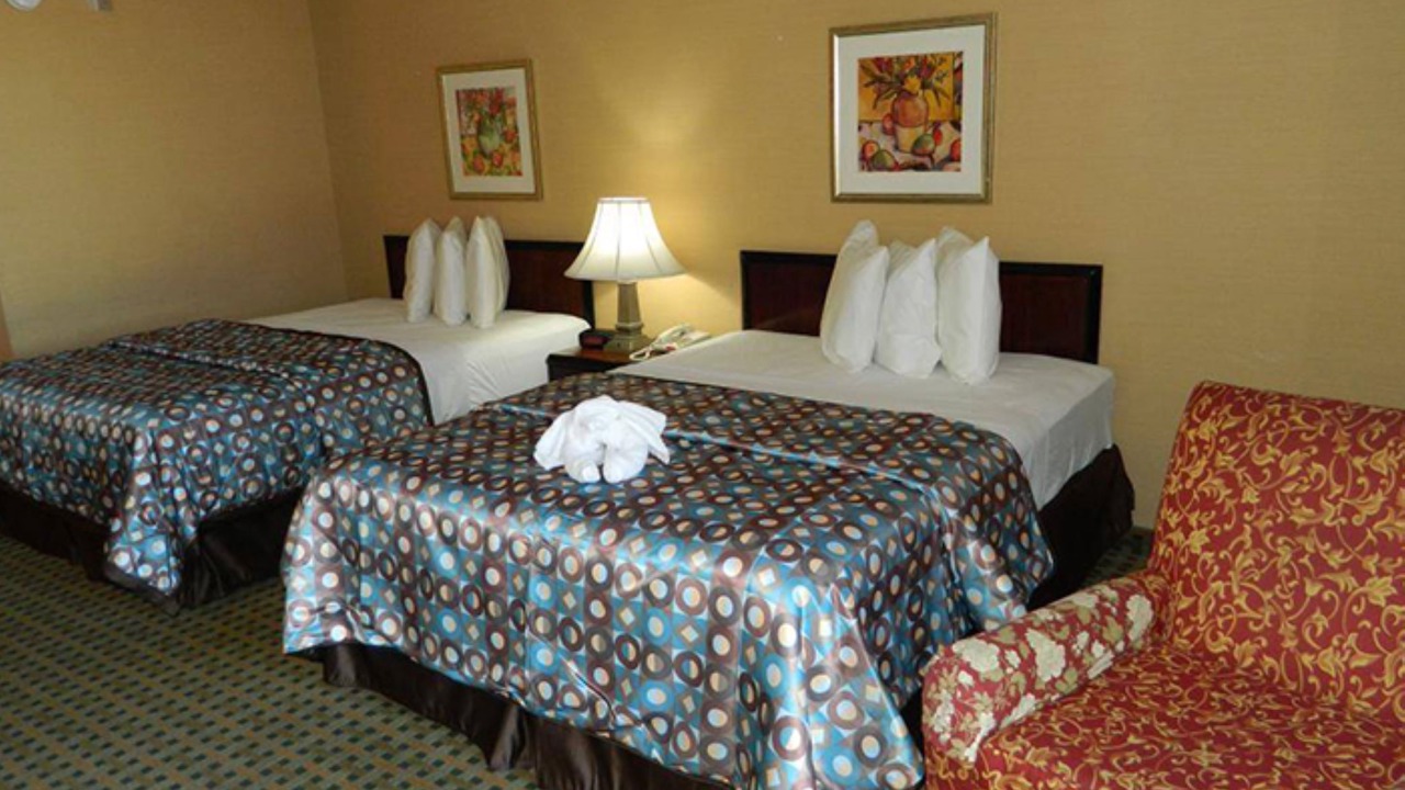 Photo of Bedroom in Barstow