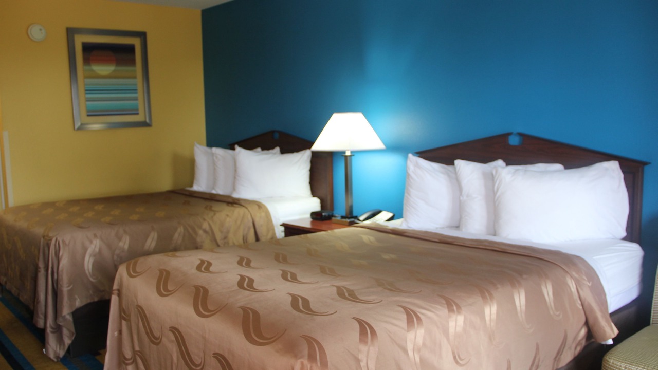 Photo of Bedroom in Albertville