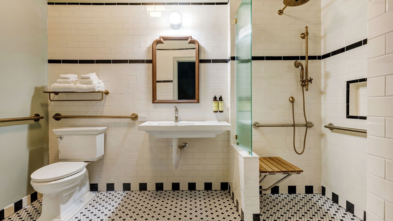 Photo of Bathroom in Lower Queen Anne