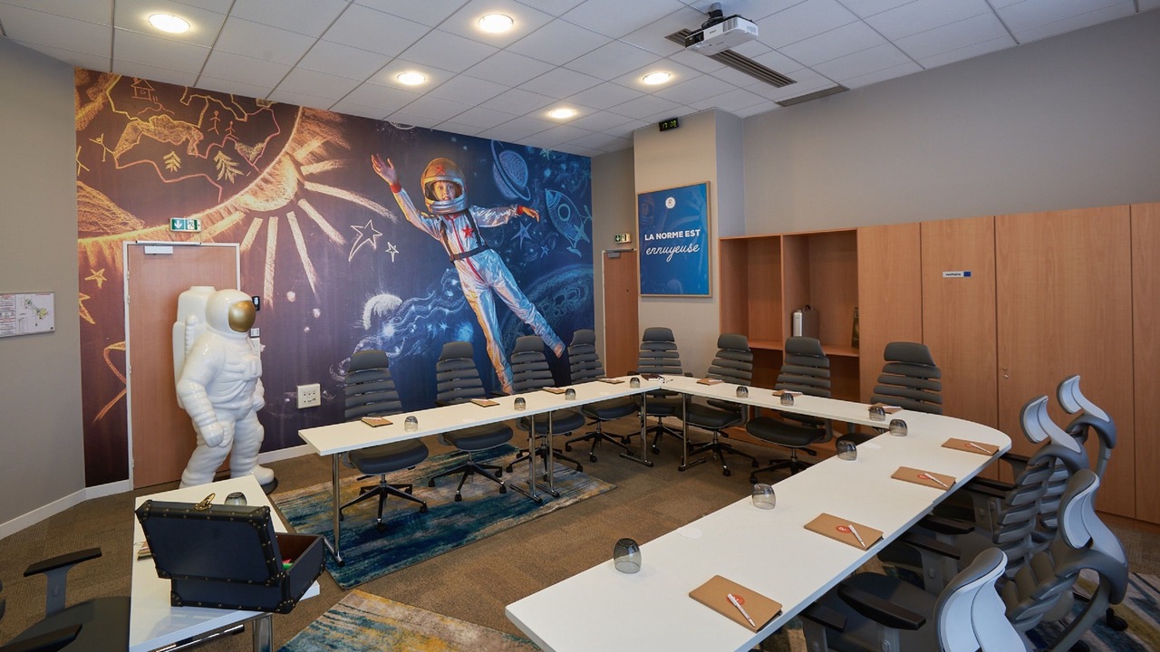 Photo of Others in Saclay