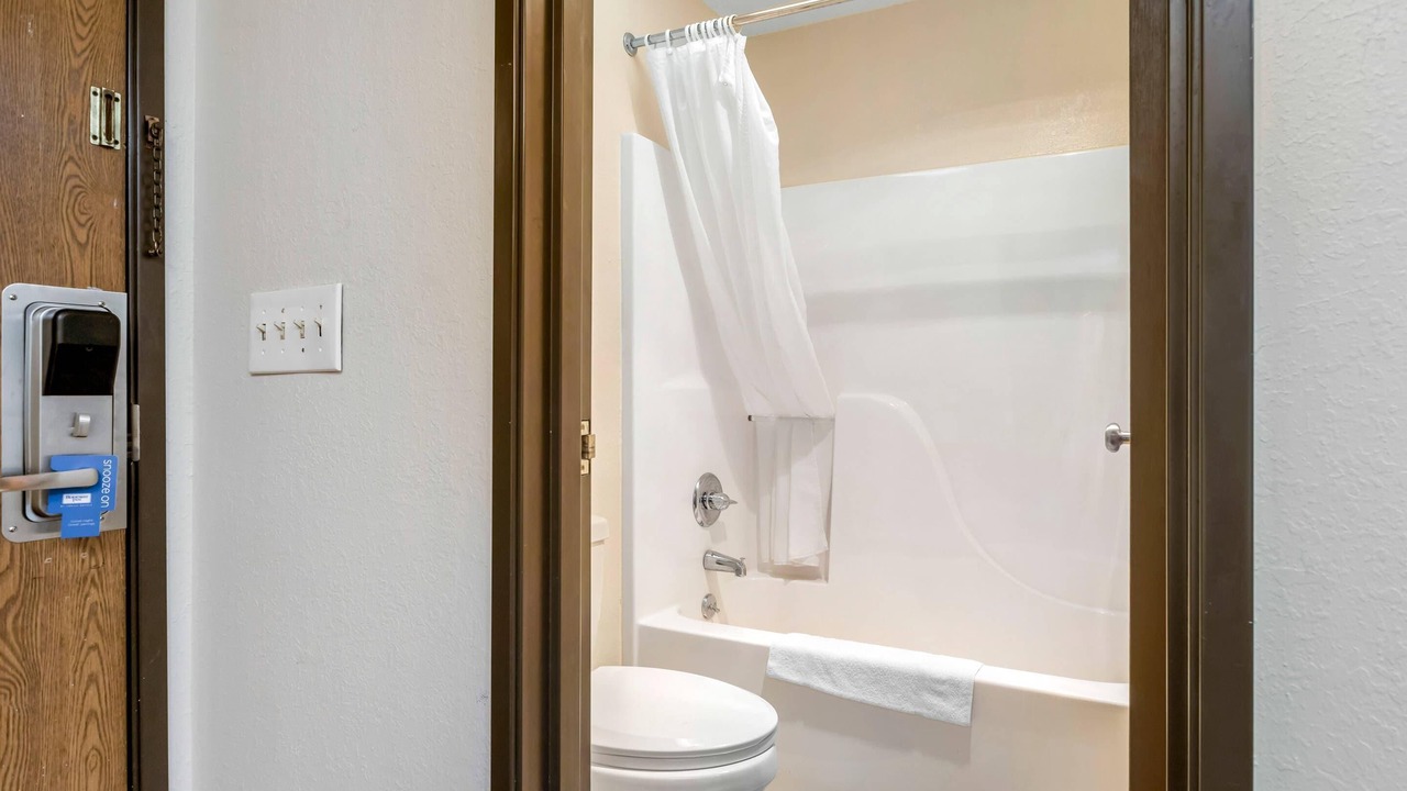 Photo of Bedroom in Coopersville