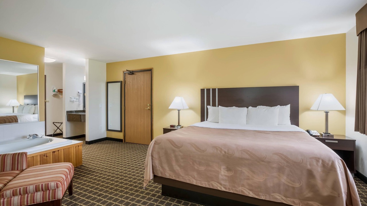 Photo of Bedroom in Newville
