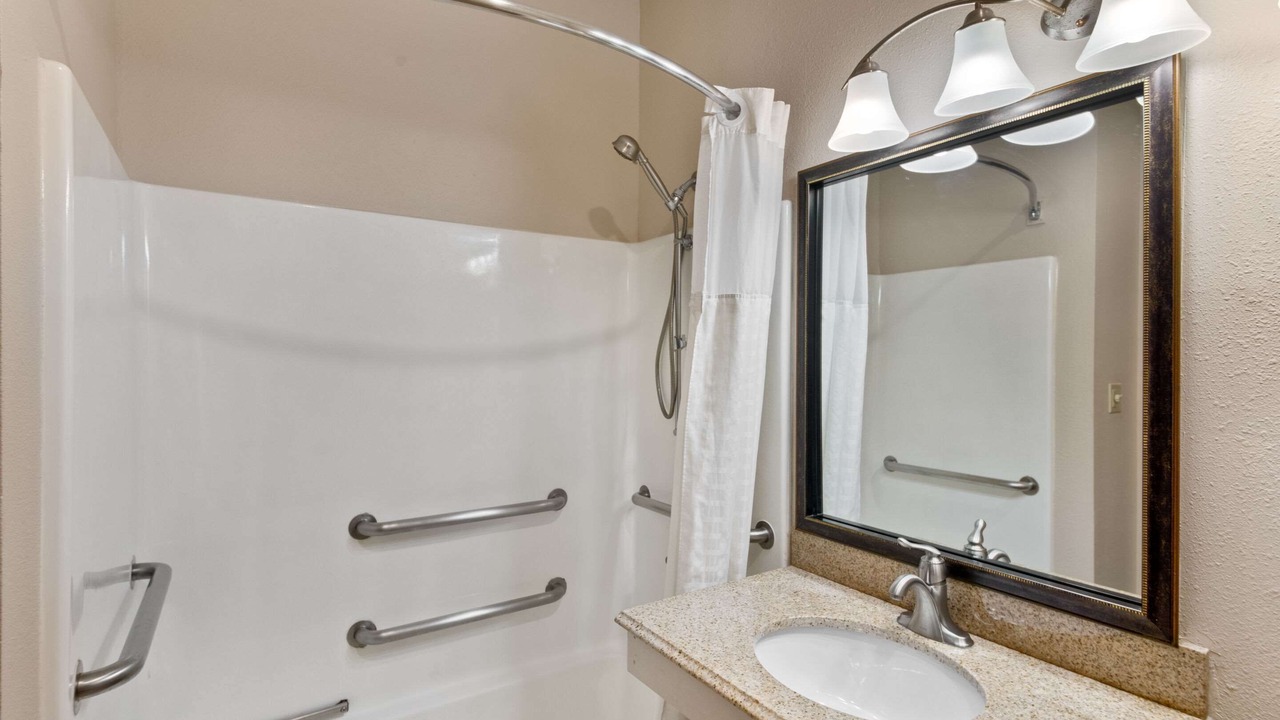 Photo of Bedroom in Cedar Park