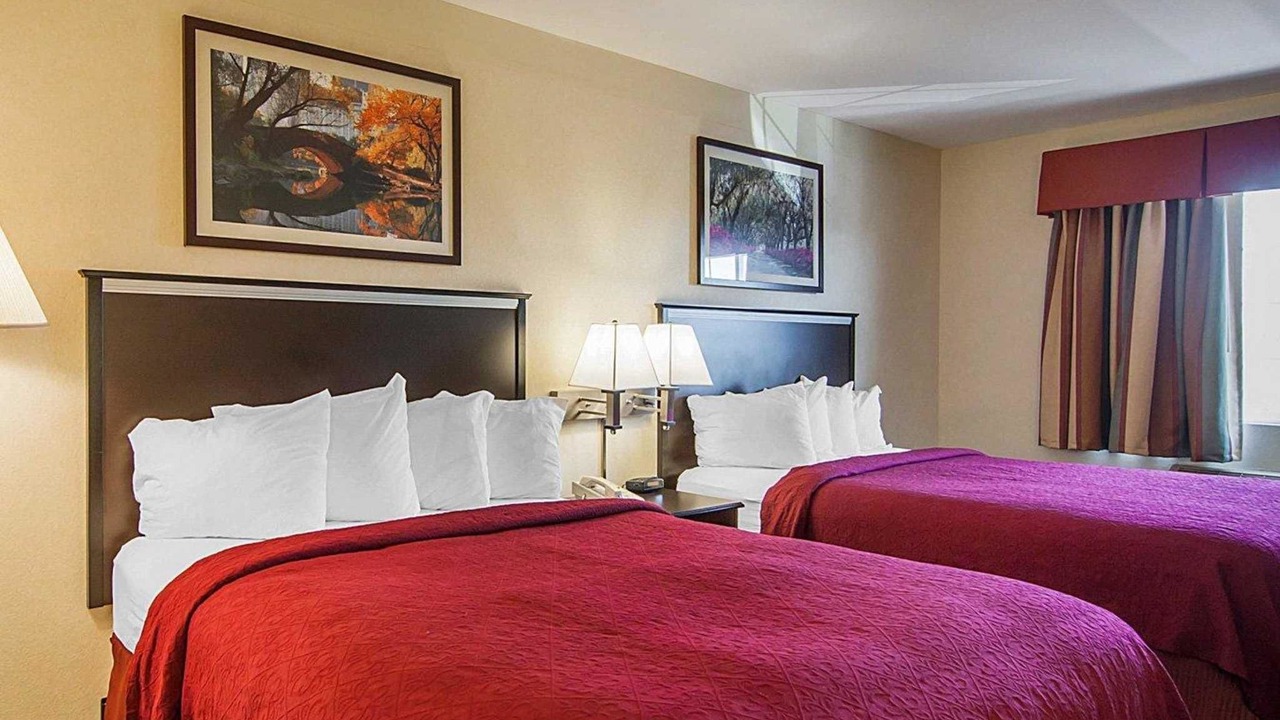 Photo of Bedroom in Boyd Acres
