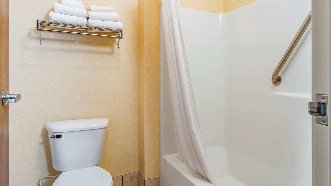 Photo of Bathroom in Boyd Acres