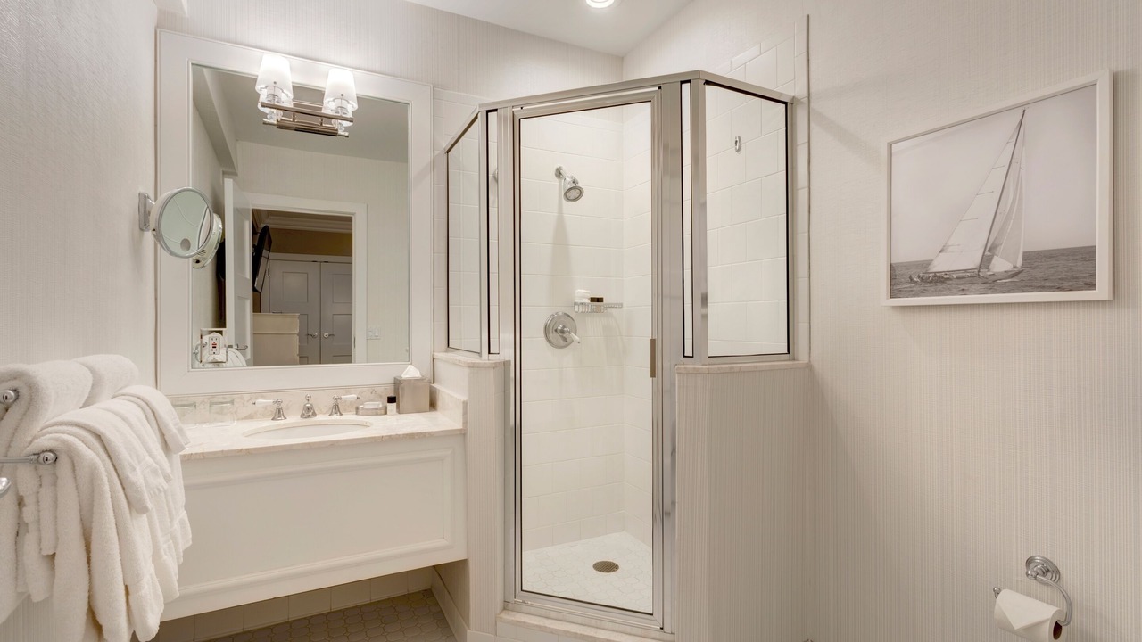 Photo of Bathroom in Bay Harbor
