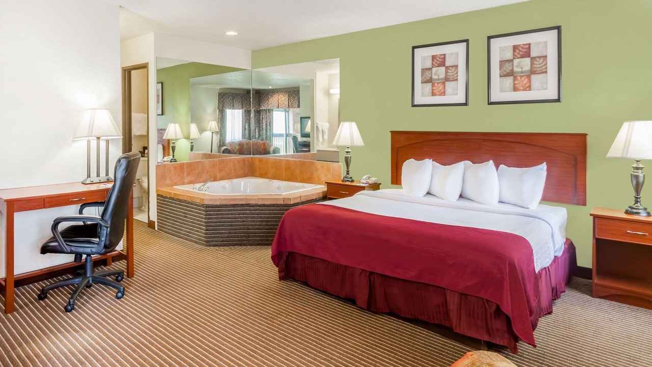 Photo of Bedroom in Jackson