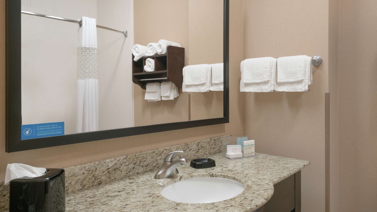 Photo of Bathroom in Corydon