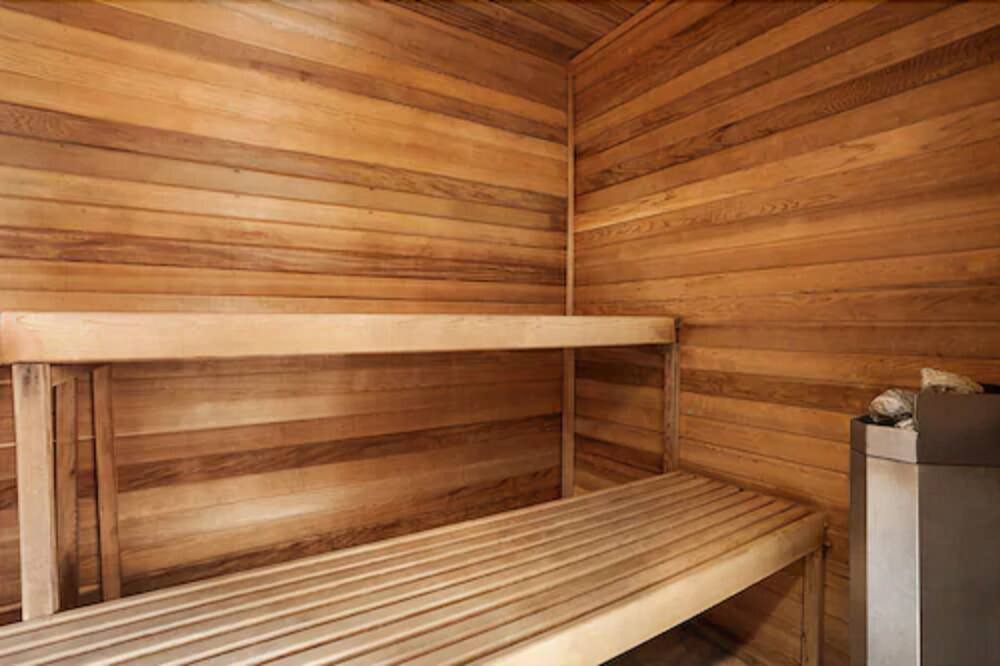 Photo of Others in Albany