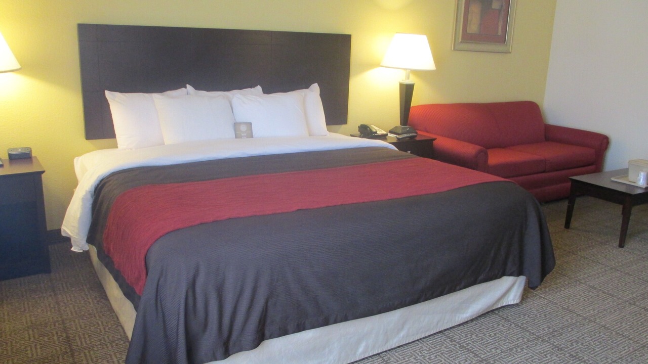 Photo of Bedroom in Thomson