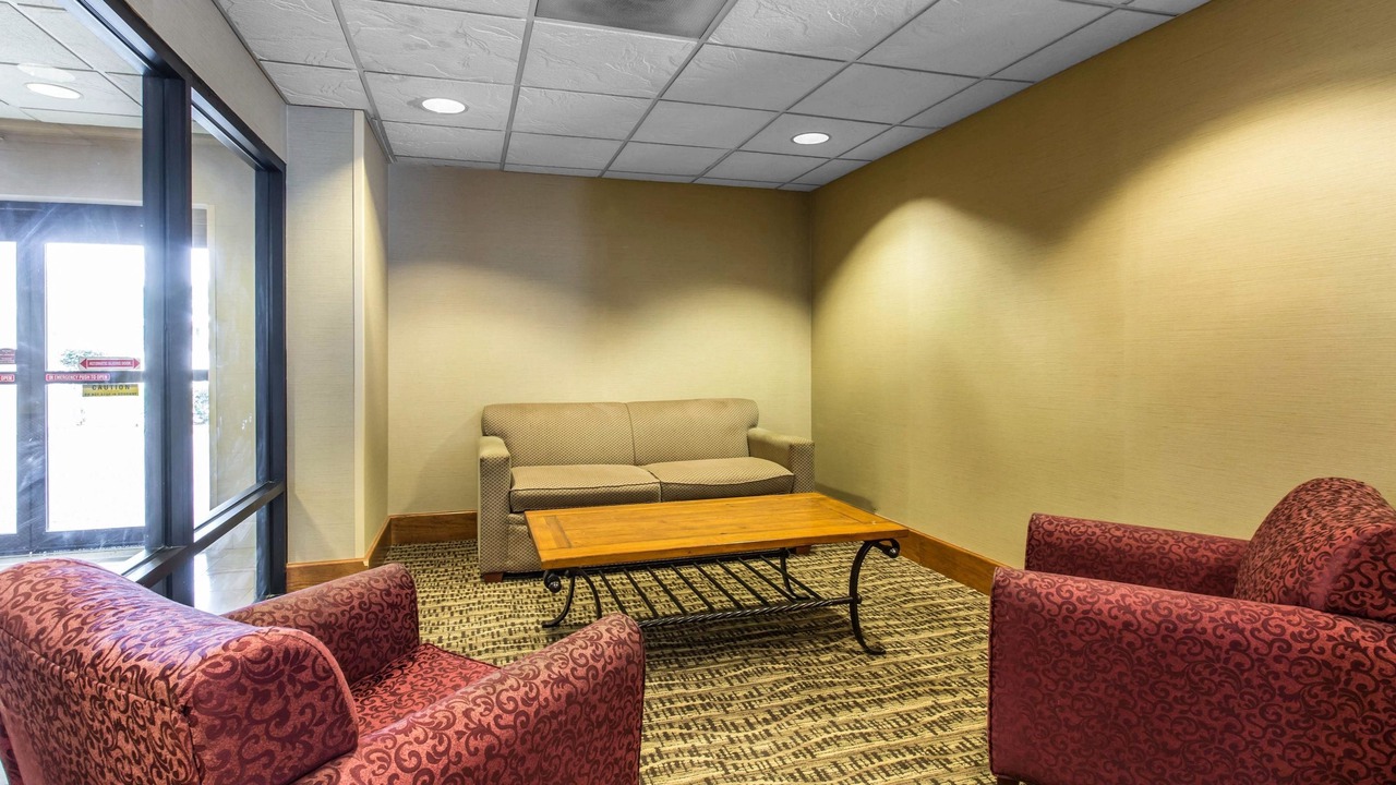 Photo of Others in Thomson