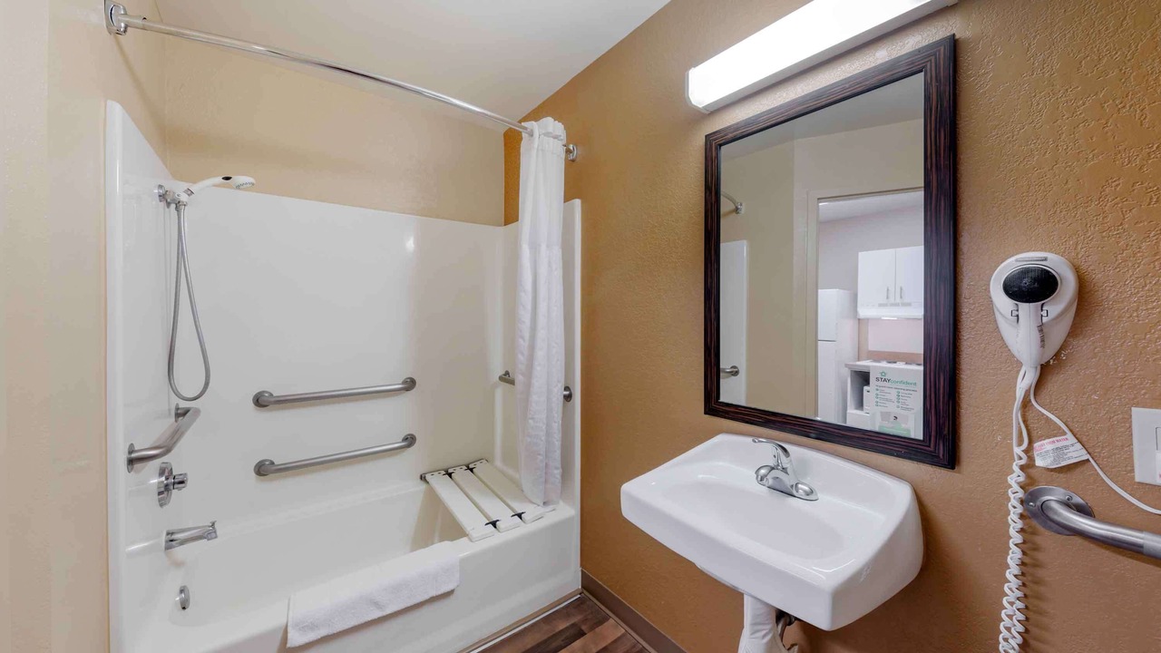 Photo of Bathroom in Huntington Beach