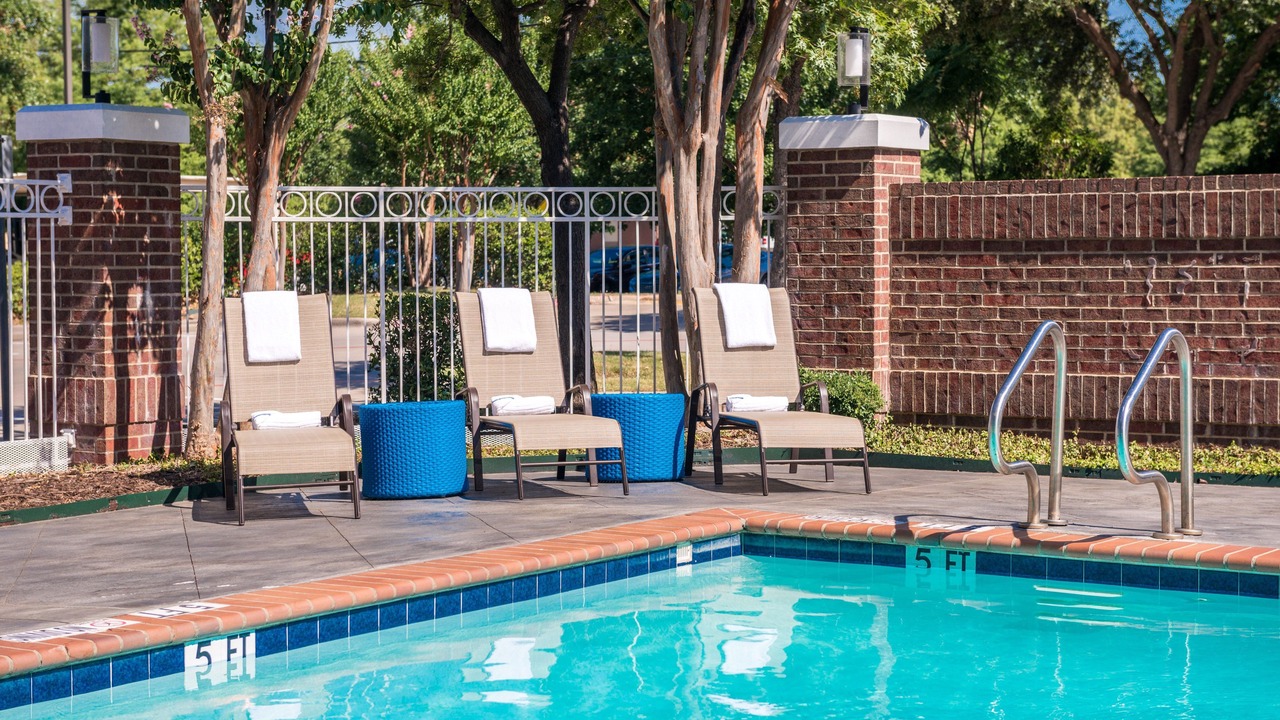 Photo of Outdoor in Addison