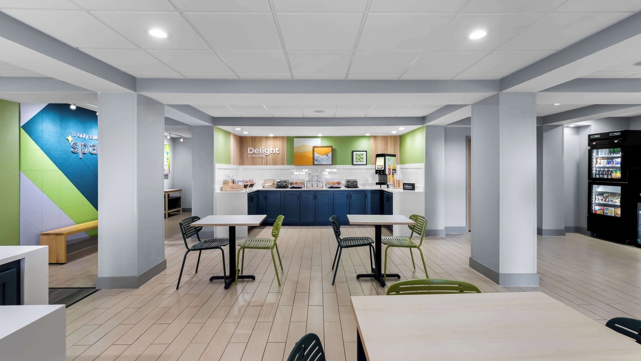 Photo of Others in Calhoun