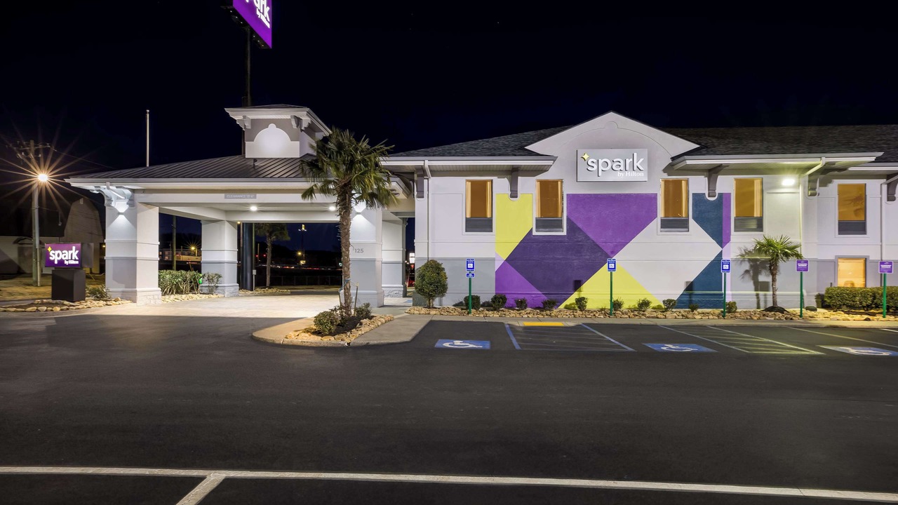 Photo of Outdoor in Calhoun