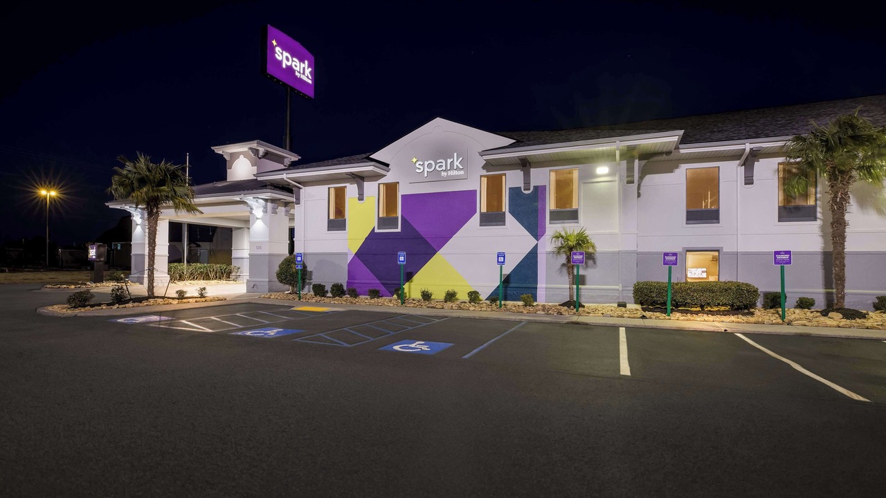 Photo of Outdoor in Calhoun