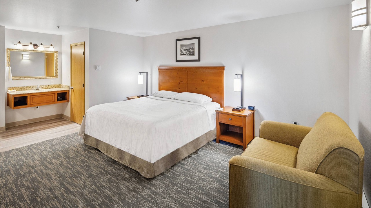 Photo of Bedroom in Seward