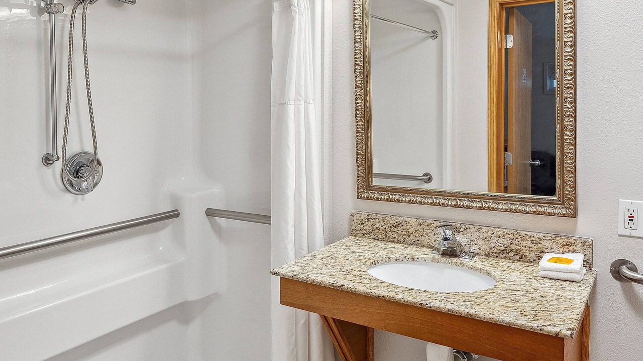 Photo of Bathroom in Seward