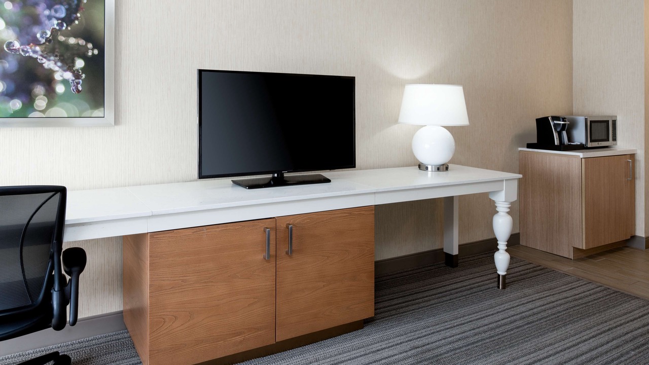 Photo of Bedroom in East Roseville Parkway