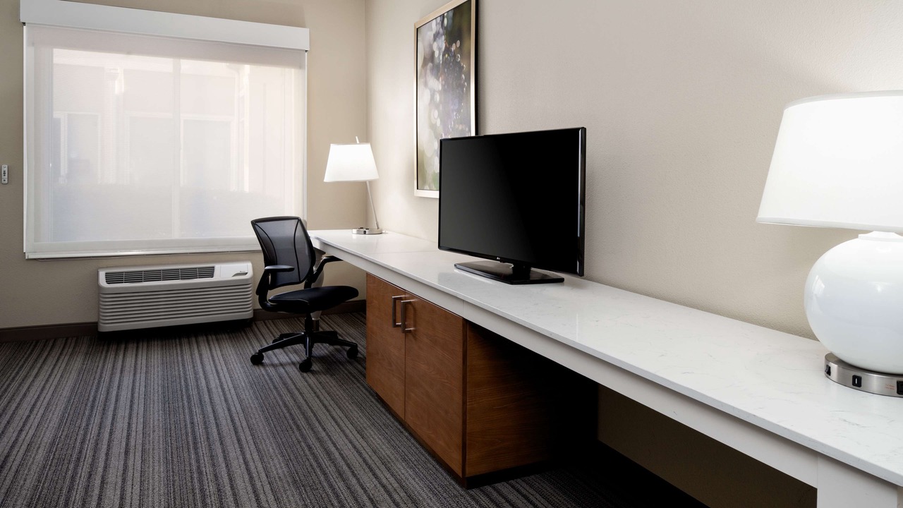Photo of Bedroom in East Roseville Parkway
