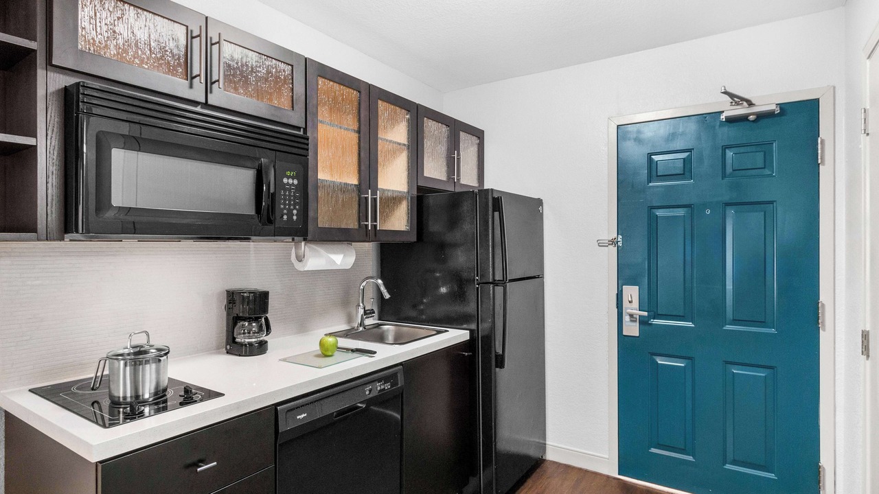 Photo of Kitchen in East Congress
