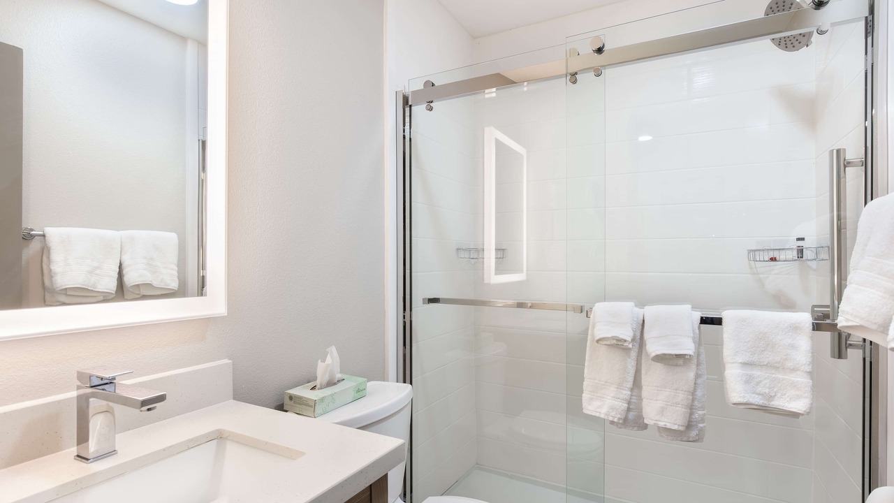 Photo of Others in Red Bluff