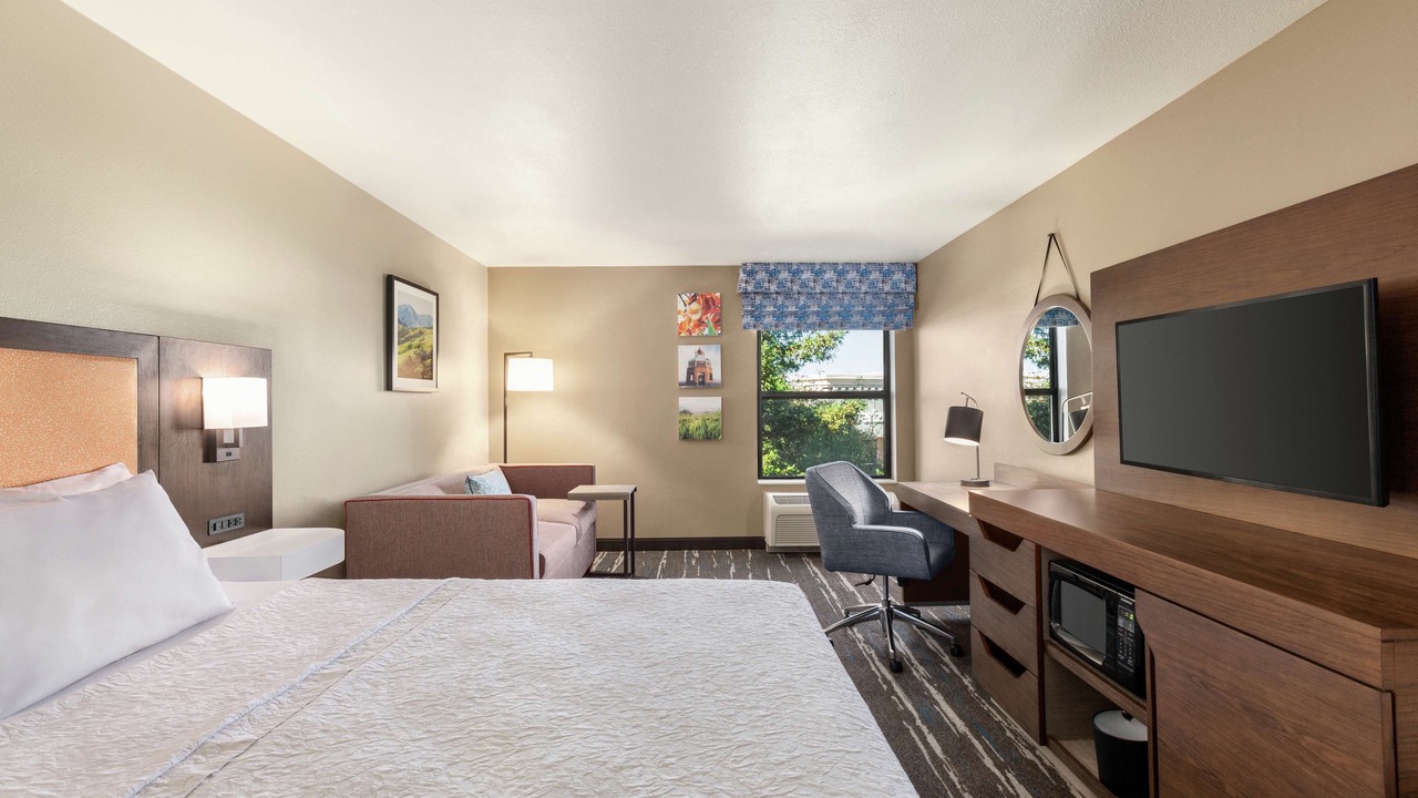 Photo of Bedroom in Tracy