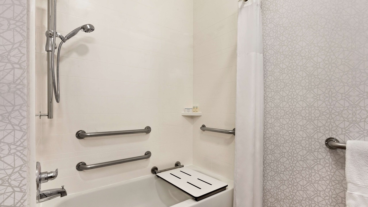 Photo of Others in Tracy