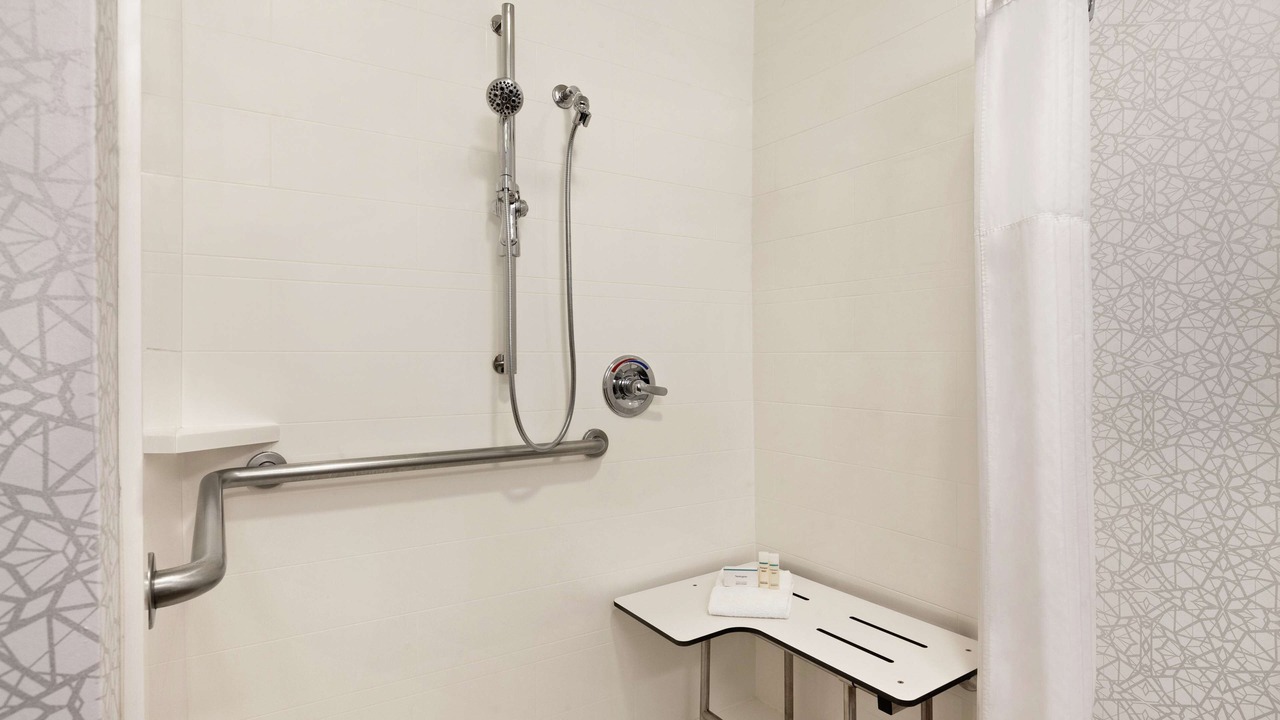 Photo of Bathroom in Tracy