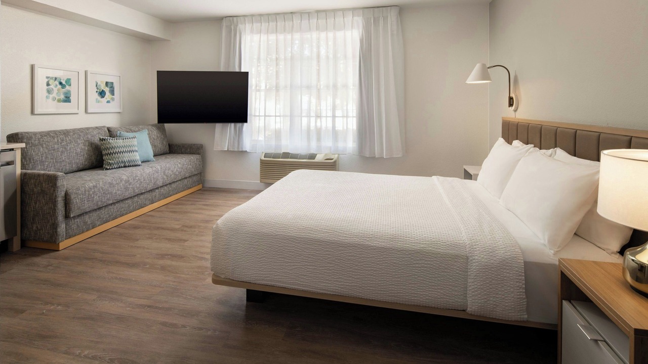 Photo of Bedroom in Milpitas