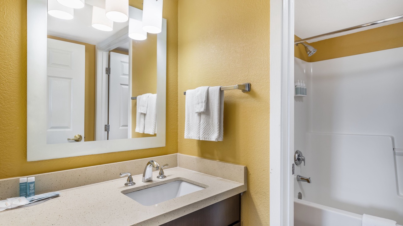 Photo of Bathroom in Nassau Bay