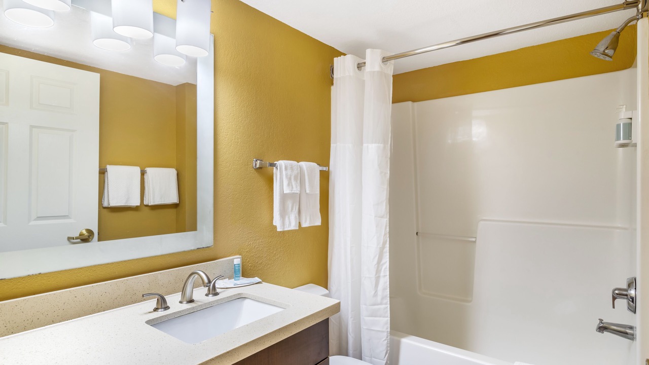 Photo of Bathroom in Nassau Bay