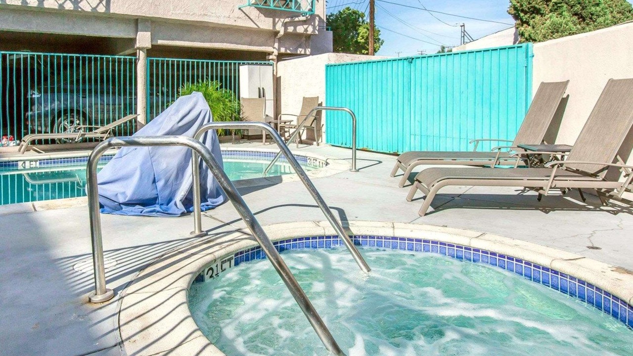 Photo of Outdoor in Burbank
