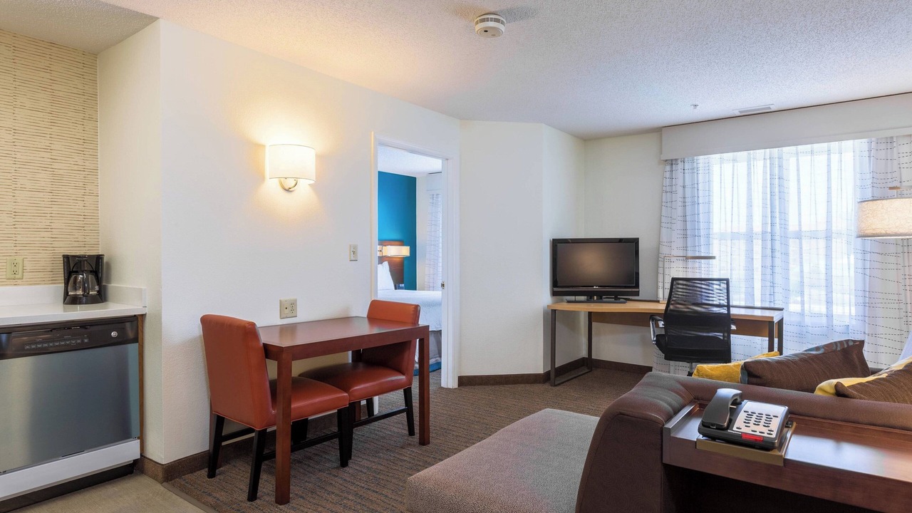Photo of Livingroom in Rocky Mount