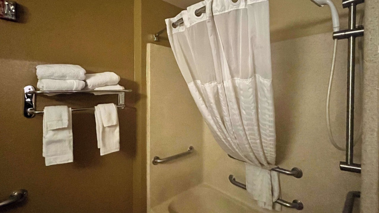 Photo of Bathroom in Ellendale