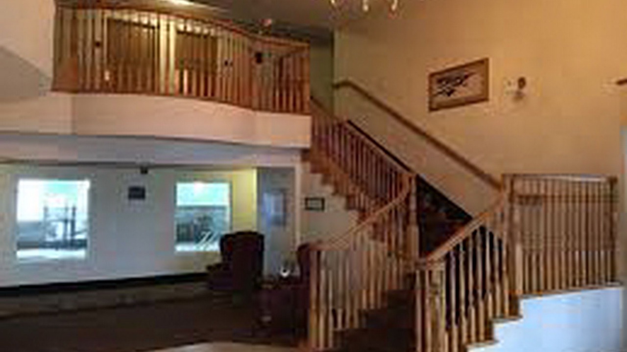 Photo of Others in Dillon