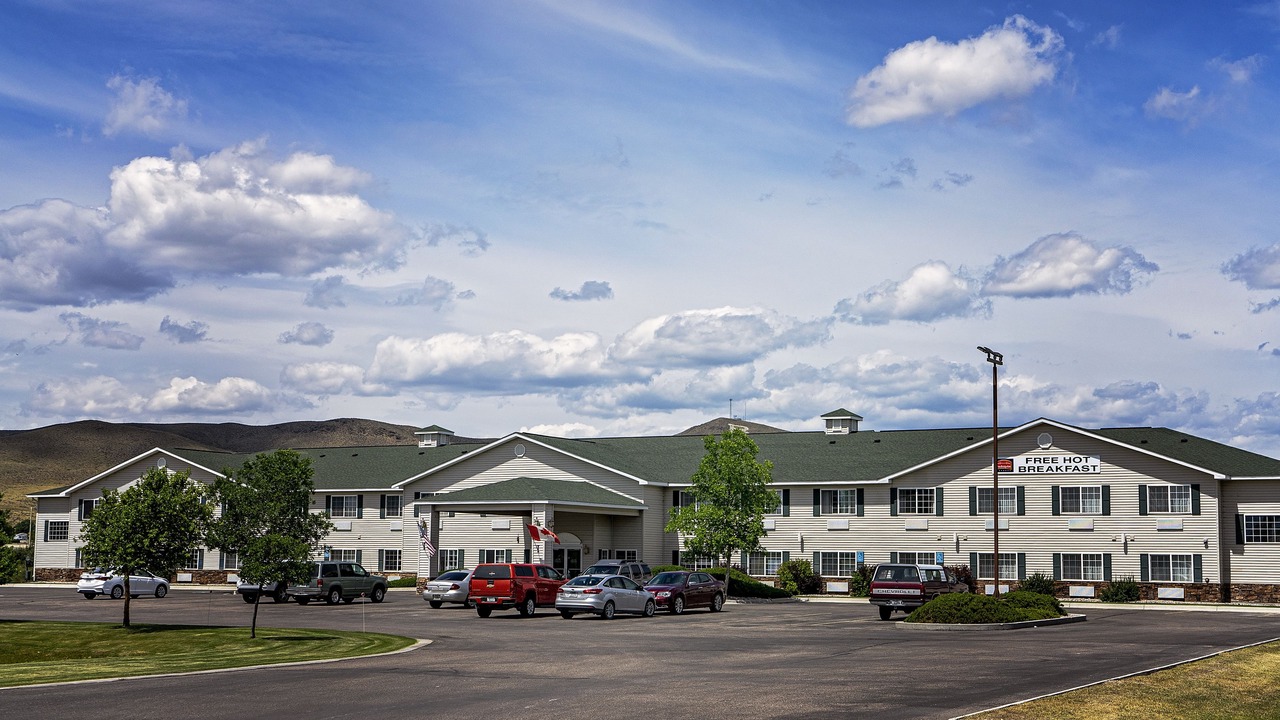 Photo of Others in Dillon