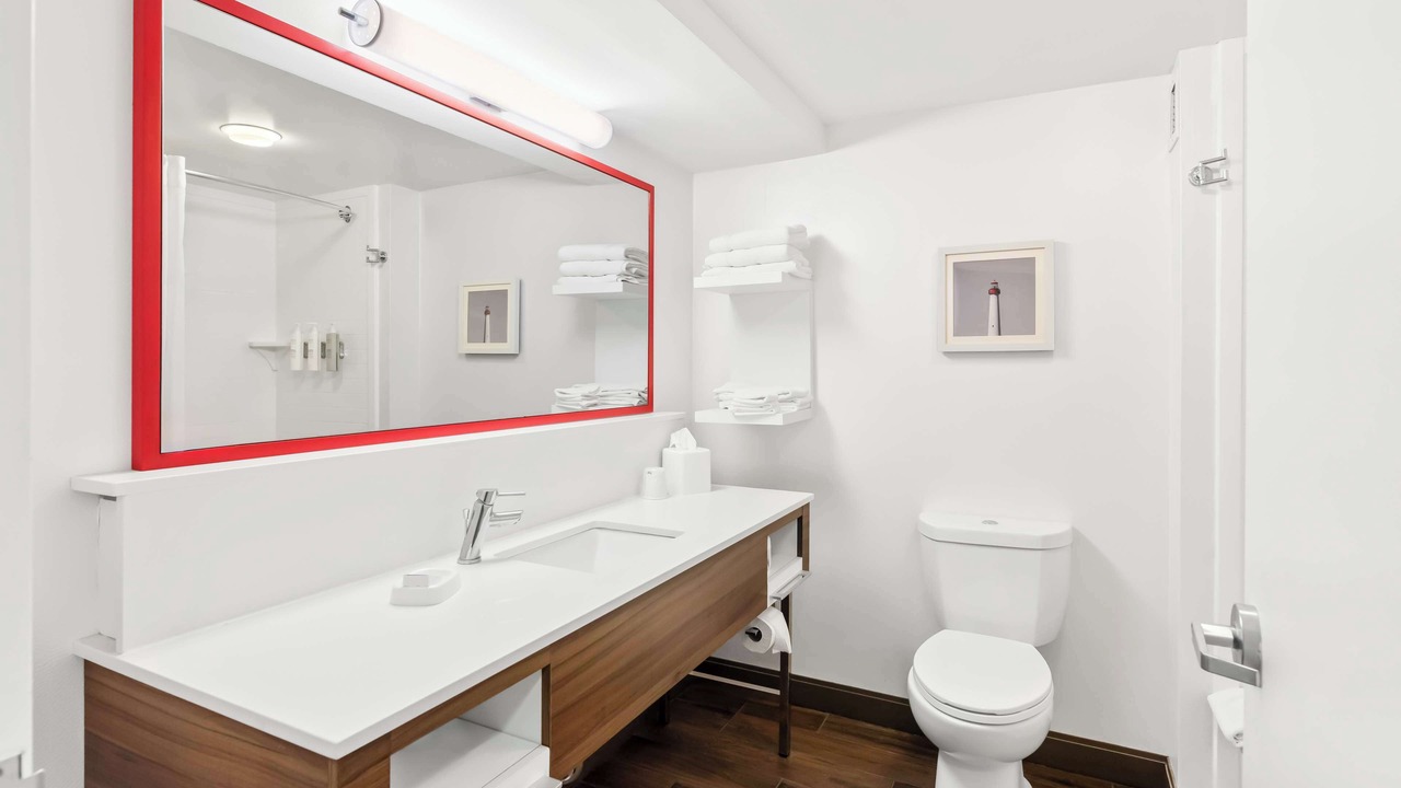 Photo of Bathroom in Deepwater