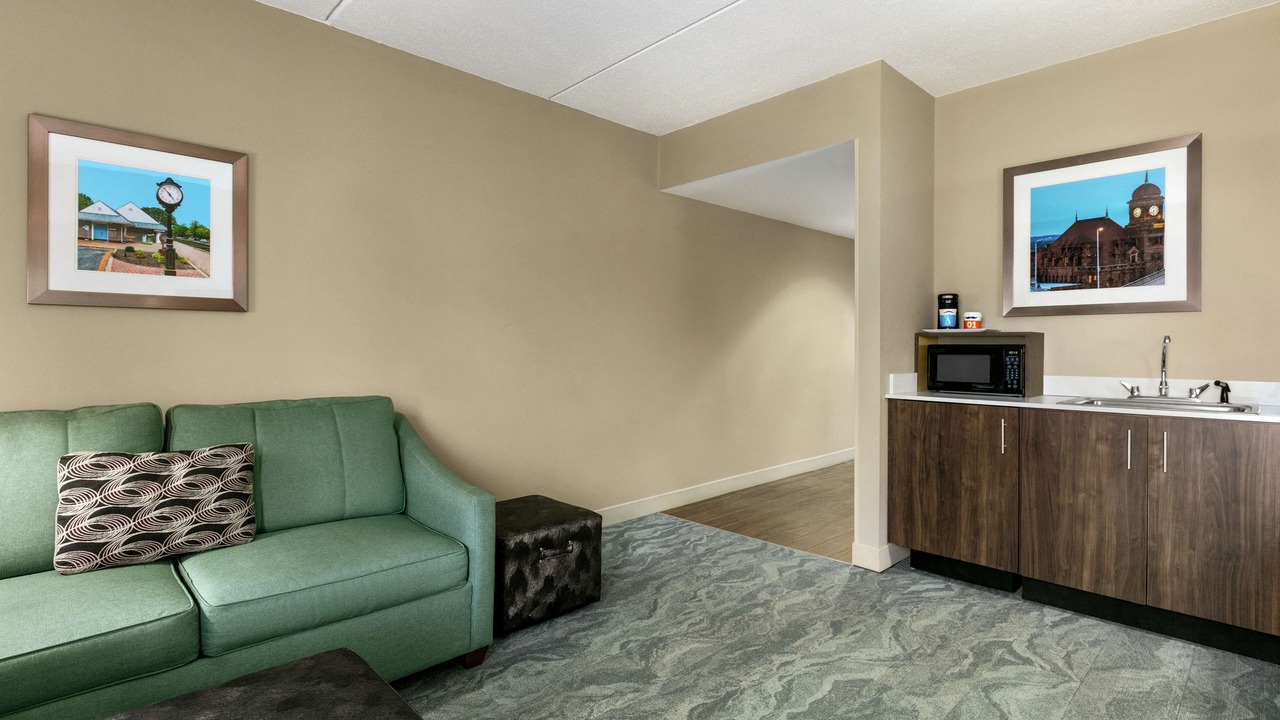 Photo of Bedroom in Ashland