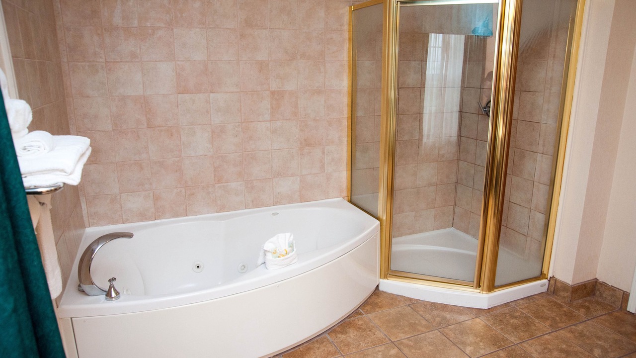 Photo of Bathroom in Del Valle