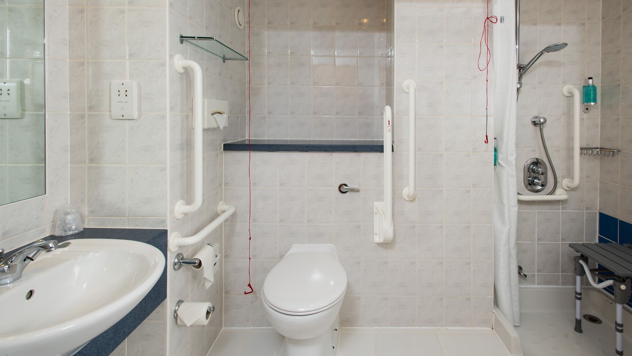 Photo of Bathroom in Alwalton