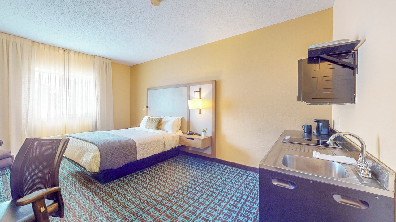 Photo of Bedroom in Newtonville