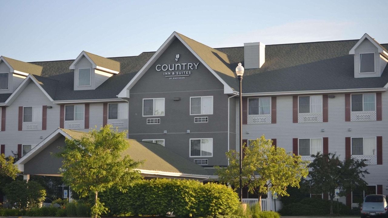 Photo of Buildings in Gurnee